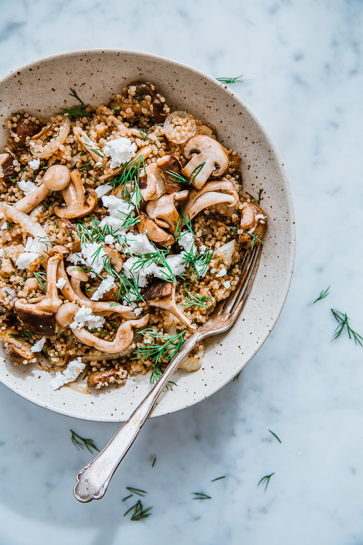 Bulgur of quinoa met paddenstoelen & feta van Ottolenghi