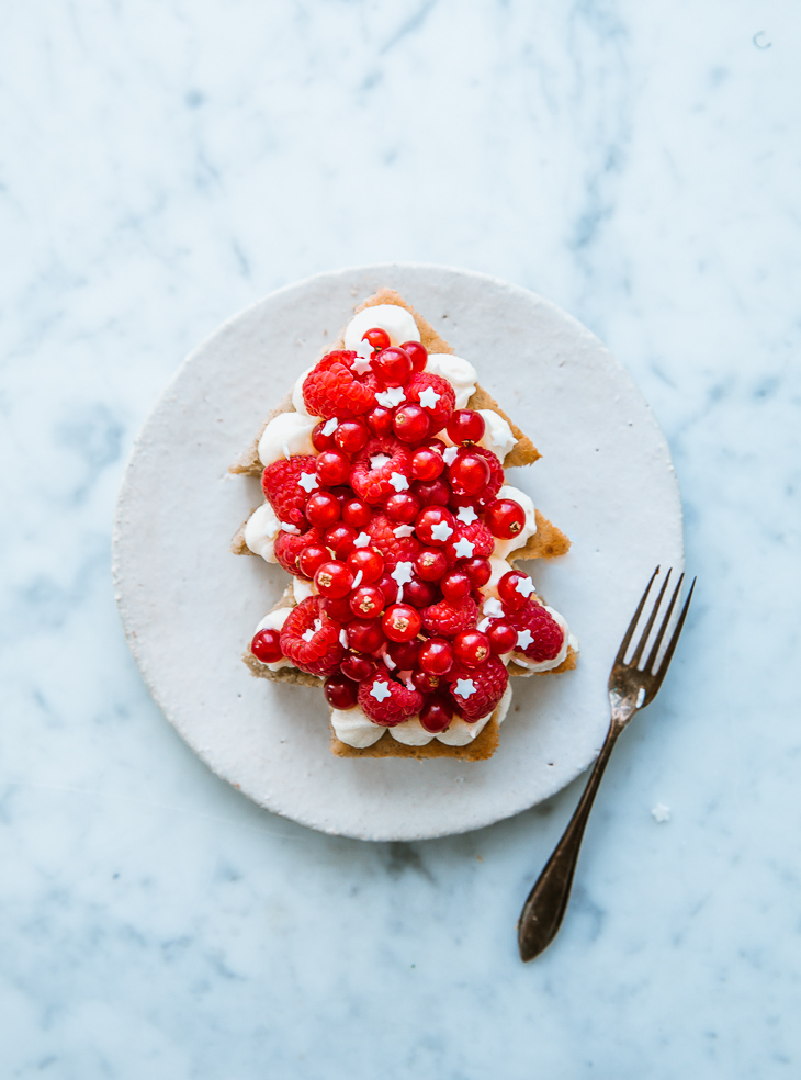 Kerstboom-taart van bananenbrood