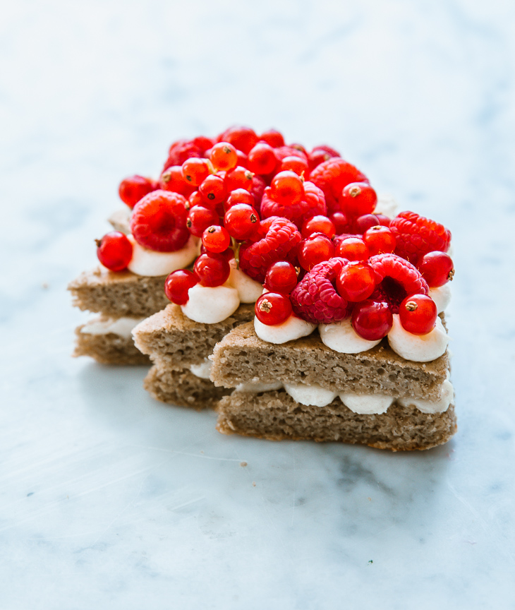 Kerstboom-taart van bananenbrood