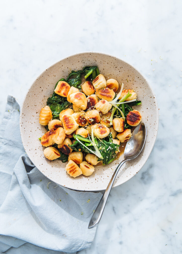 Gnocchi met misoboter (uit Ottolenghi’s Flavour)