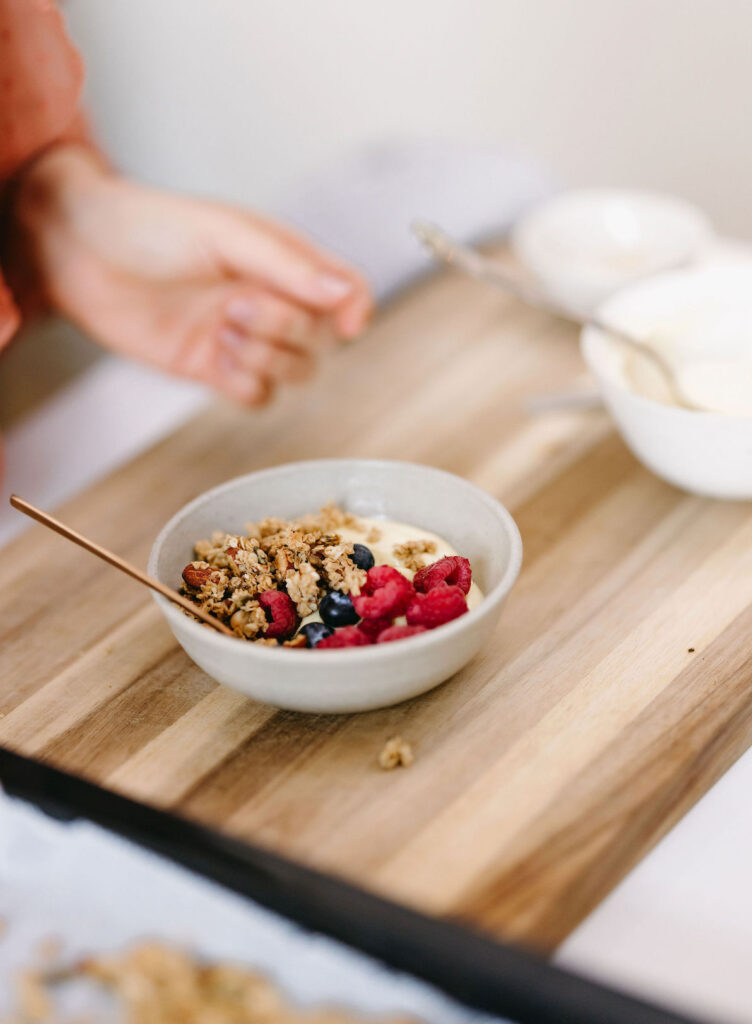 Dé granola met olijfolie en maple syrup uit All-day breakfast